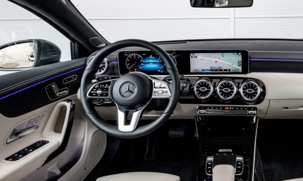 2019 MERCEDES A-Klasse W177 2.0 Gaspedal A1773002100